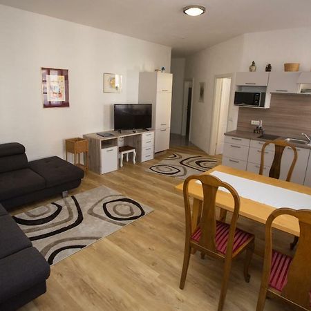 Flo & Co Apartment Weissenkirchen in der Wachau Ngoại thất bức ảnh