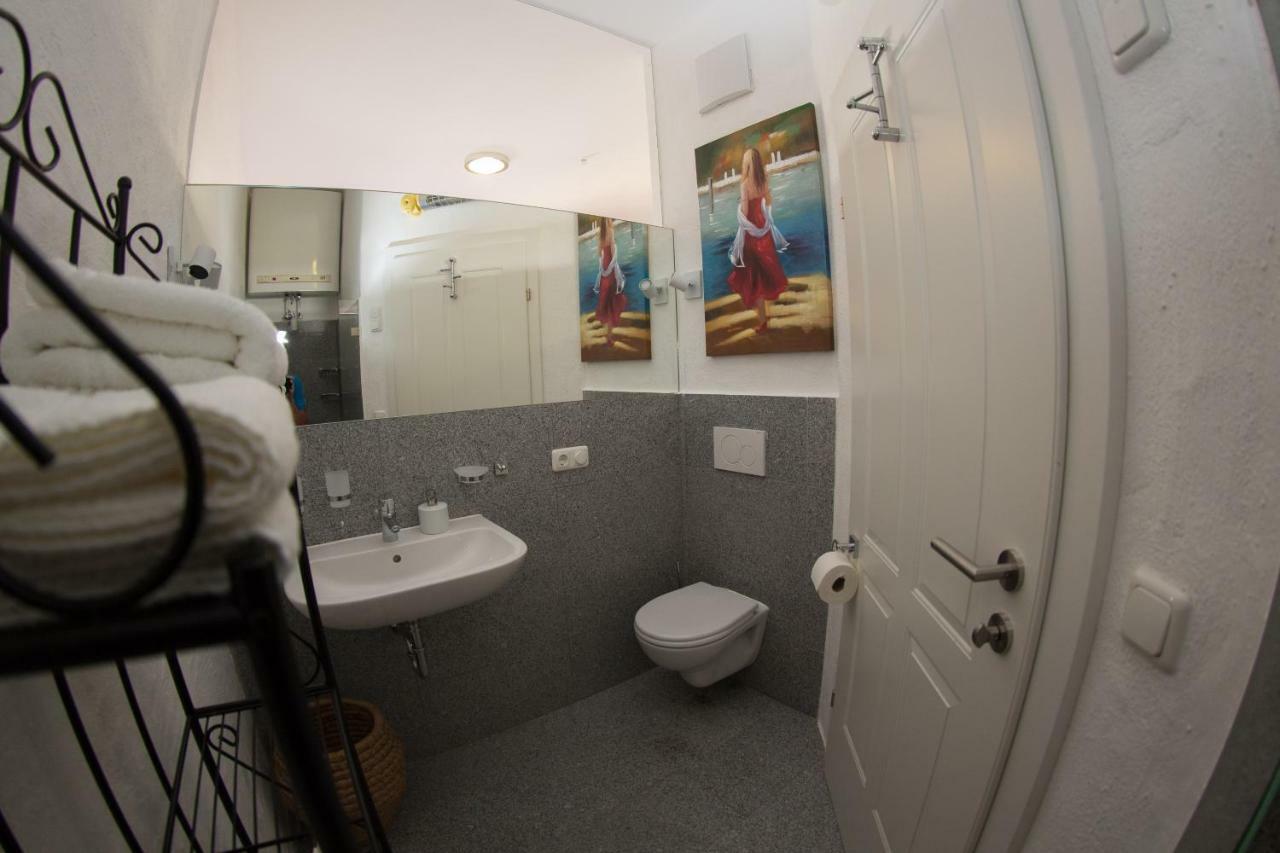 Flo & Co Apartment Weissenkirchen in der Wachau Ngoại thất bức ảnh